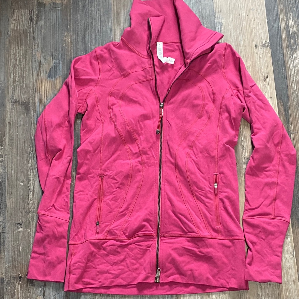 Vintage Lululemon bright fushia jacket / sweater
